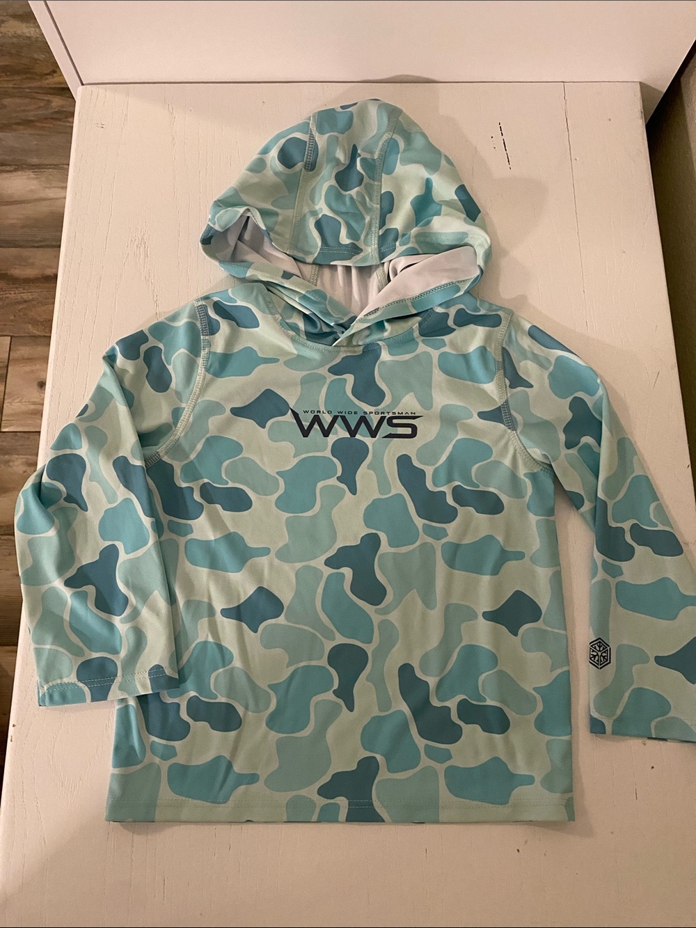Bass Pro Shops Aqua & Teal Camo Hooded Kids Pullover